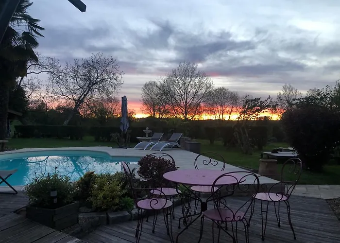 Maison De Paille Ceton